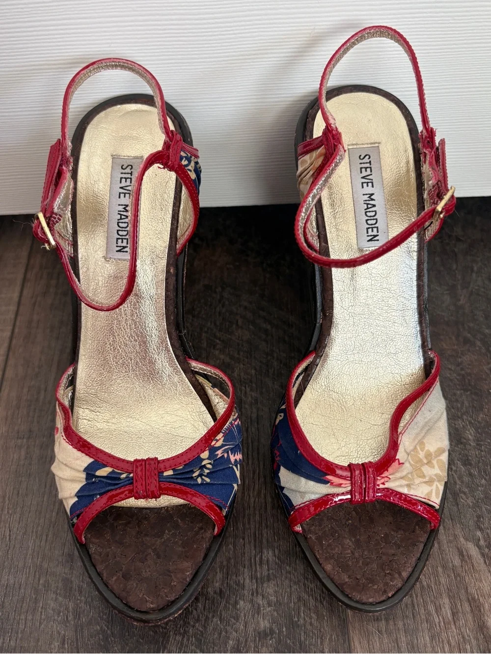 Steve Madden Lynbrook Red Floral Cork Wedge Sandals